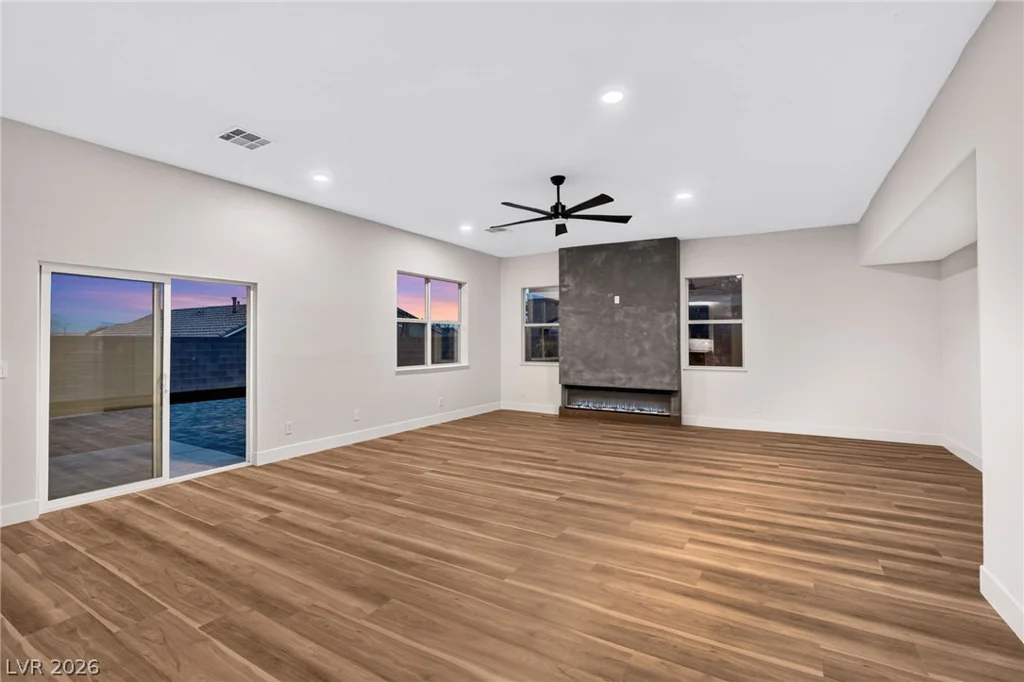 1287 Lime Point, Las Vegas, NV 89110