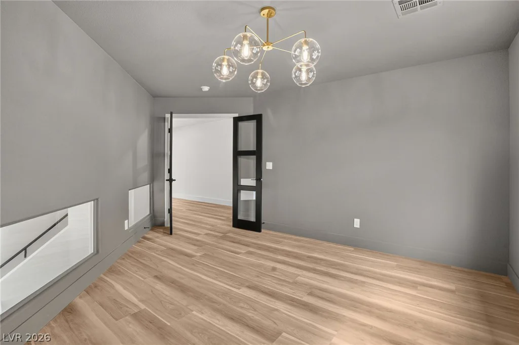 1287 Lime Point, Las Vegas, NV 89110