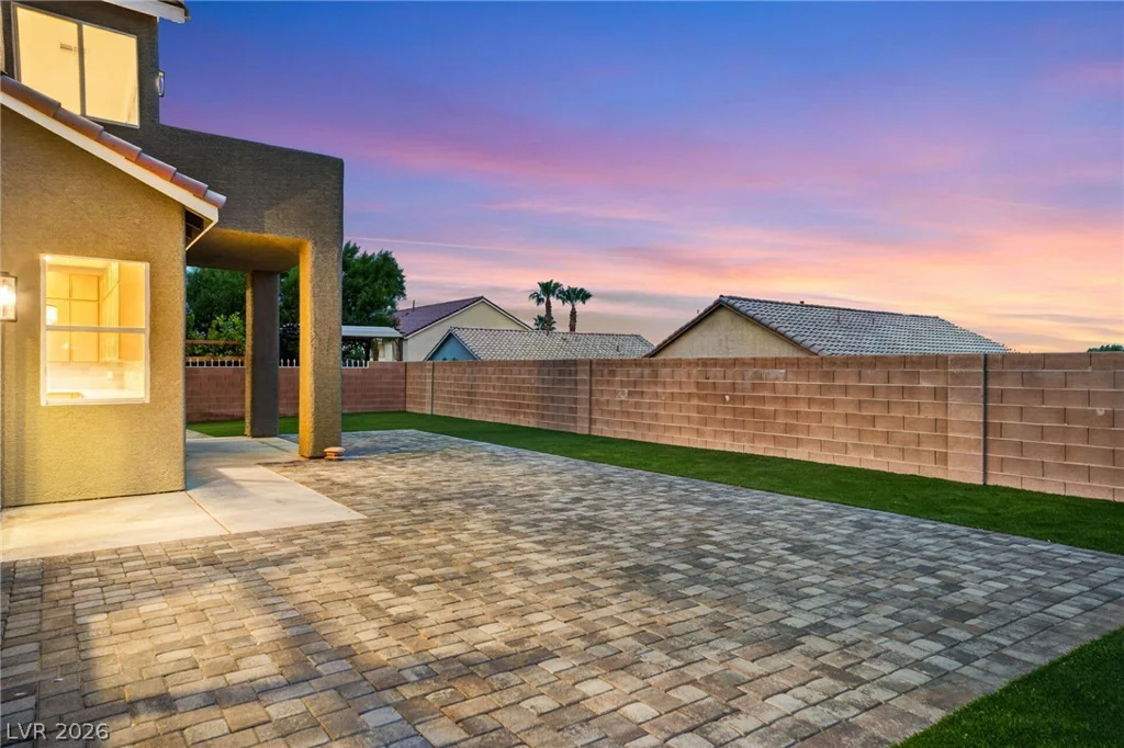1287 Lime Point, Las Vegas, NV 89110