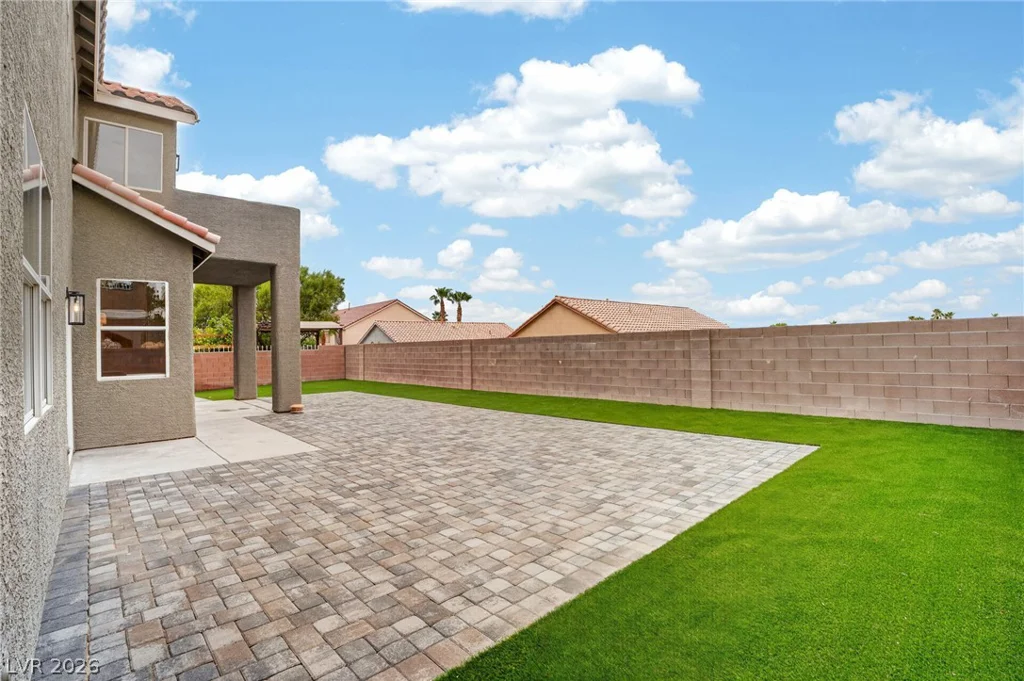 1287 Lime Point, Las Vegas, NV 89110