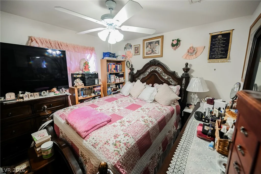 6092 Golden Nectar, Las Vegas, NV 89142