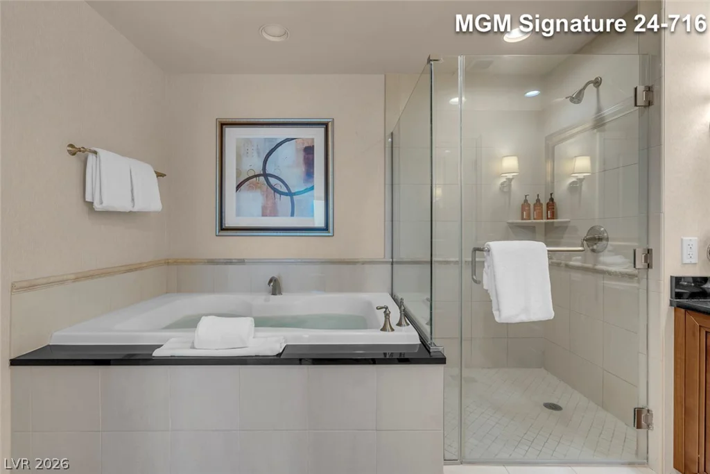 135 Harmon, Las Vegas, NV 89109