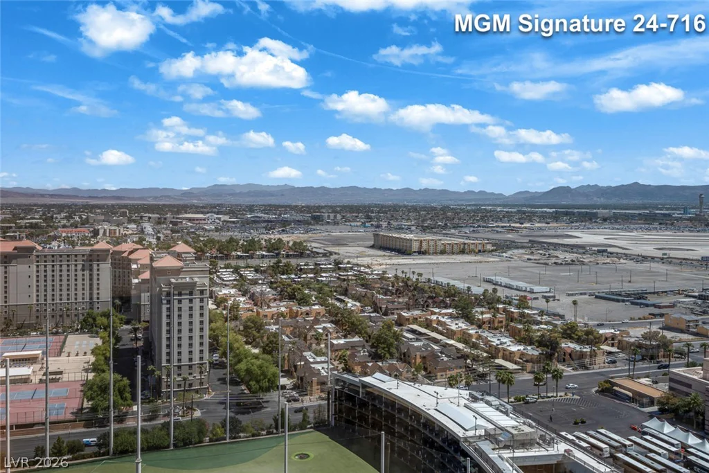 135 Harmon, Las Vegas, NV 89109