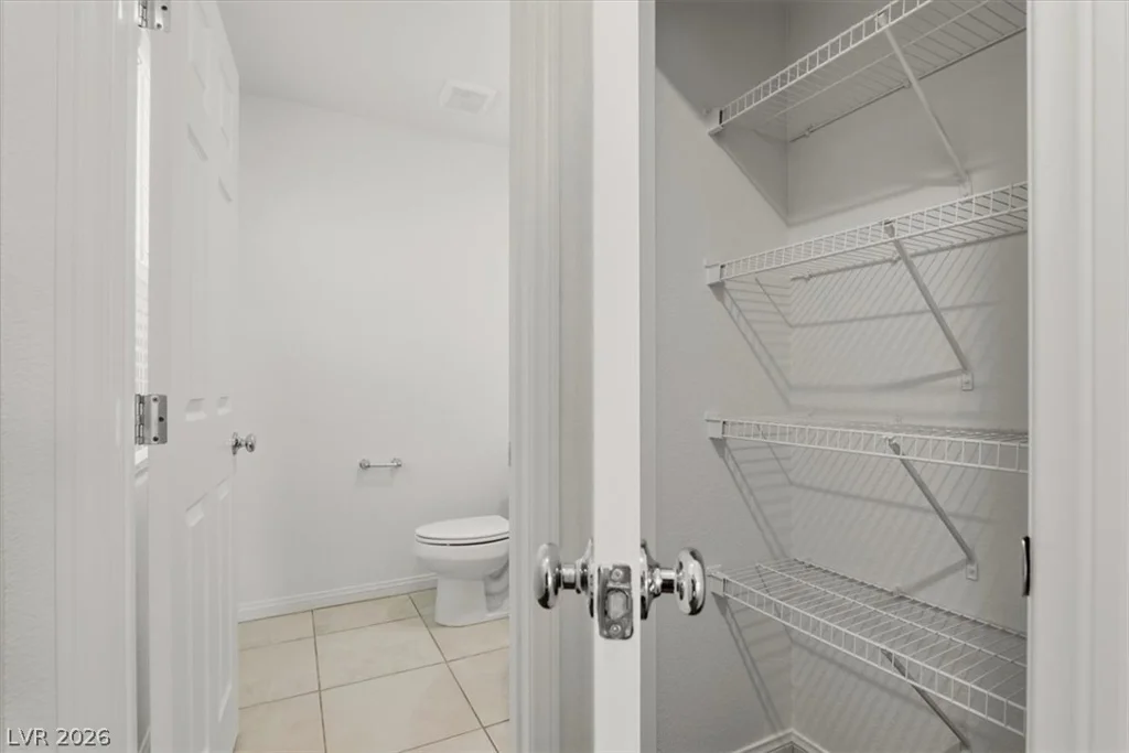 4056 Campeche, Las Vegas, NV 89121