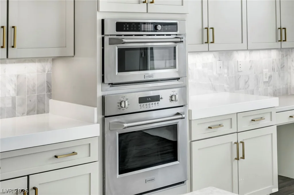 1121 Du Fort Hills, Henderson, NV 89002