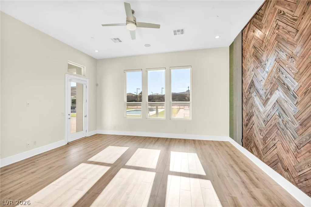 1121 Du Fort Hills, Henderson, NV 89002