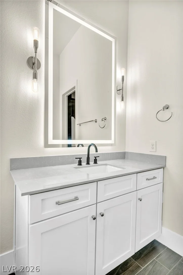 1121 Du Fort Hills, Henderson, NV 89002