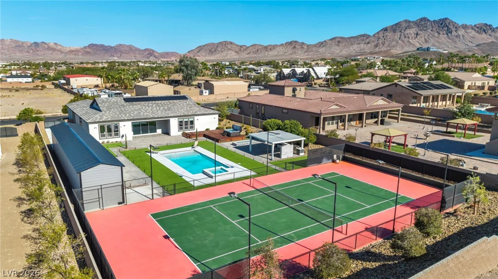 1121 Du Fort Hills, Henderson, NV 89002