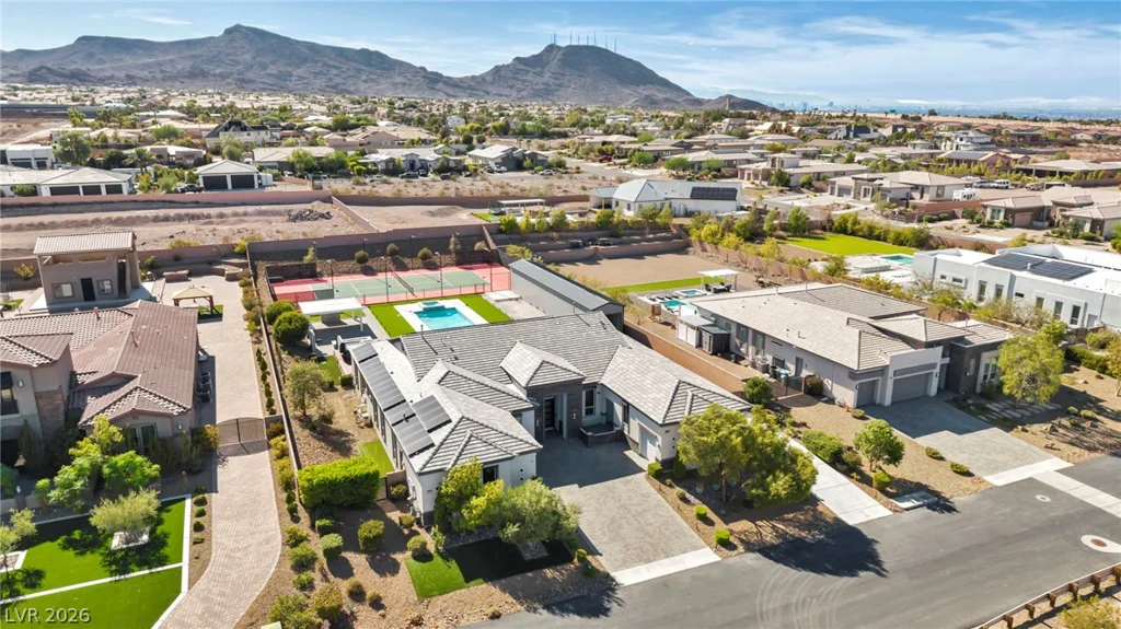 1121 Du Fort Hills, Henderson, NV 89002