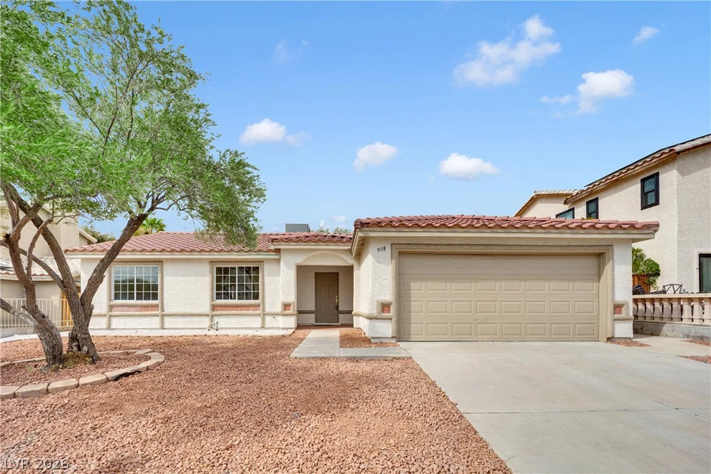 908 Sunnyfield, Henderson, NV 89015