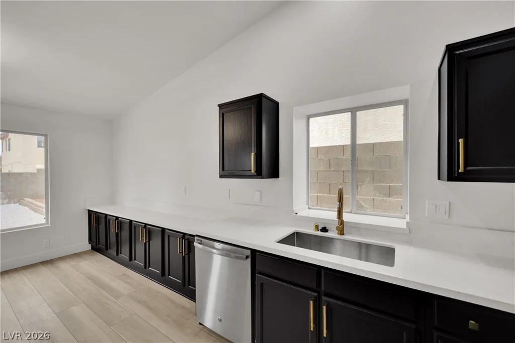 908 Sunnyfield, Henderson, NV 89015