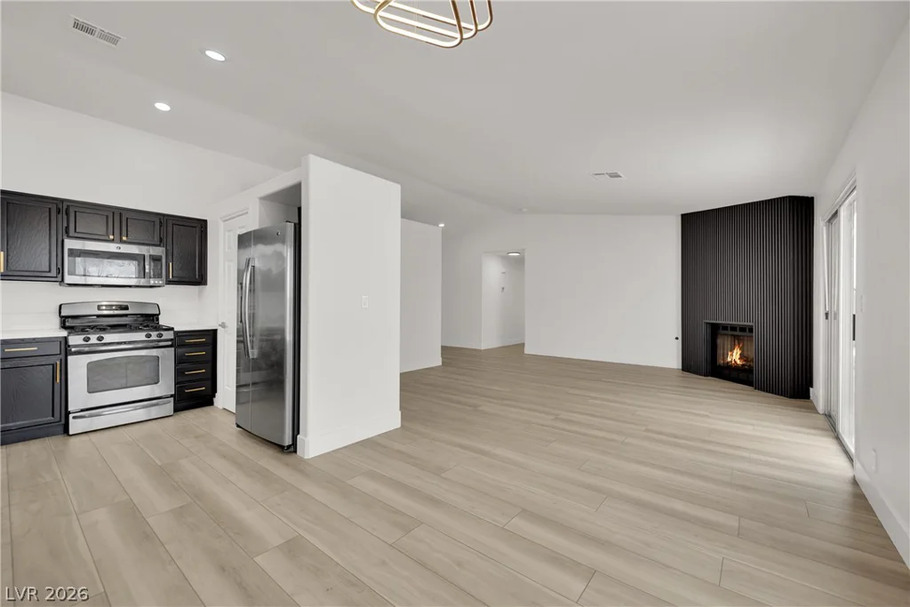 908 Sunnyfield, Henderson, NV 89015