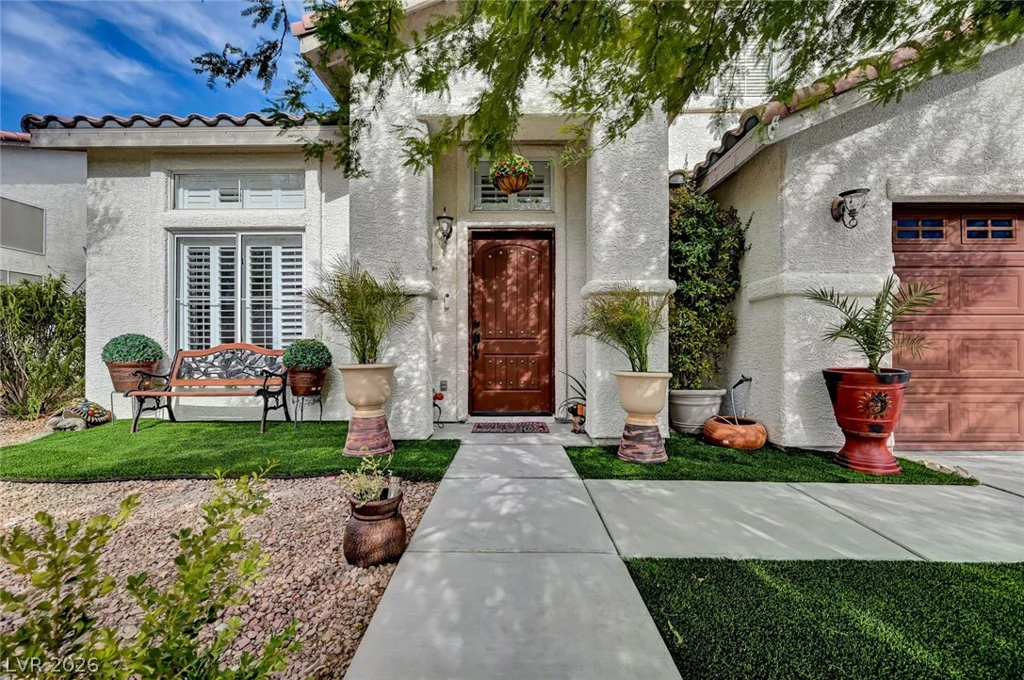 5926 Gingham, North Las Vegas, NV 89031