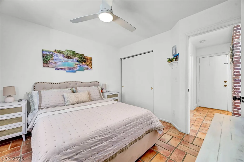 5926 Gingham, North Las Vegas, NV 89031