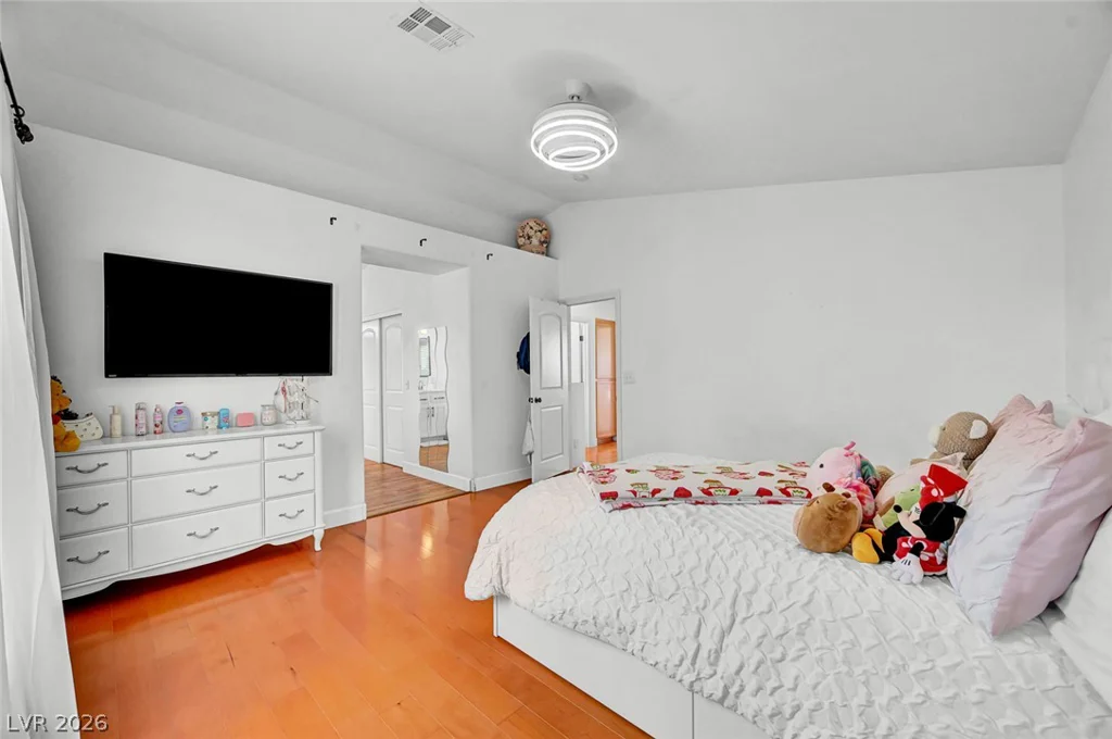 5926 Gingham, North Las Vegas, NV 89031