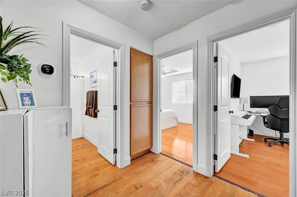 5926 Gingham, North Las Vegas, NV 89031