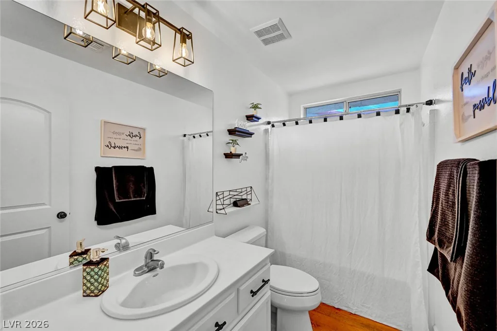 5926 Gingham, North Las Vegas, NV 89031