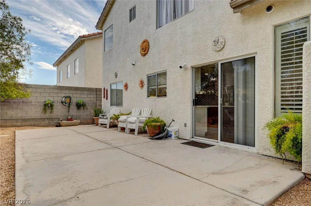 5926 Gingham, North Las Vegas, NV 89031