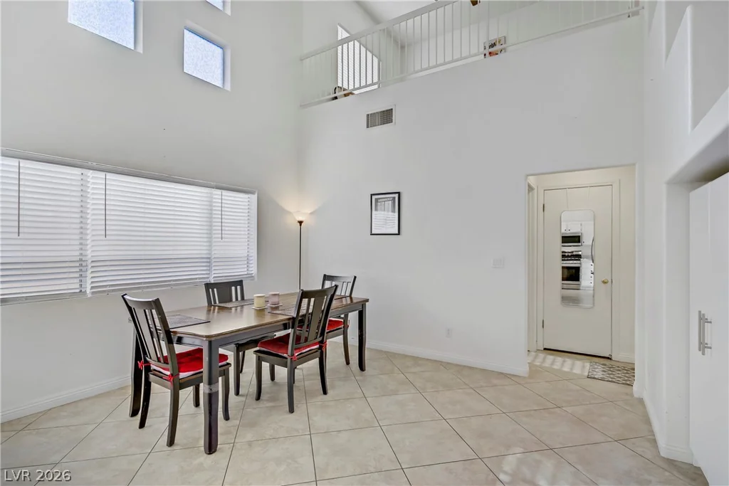 3205 Rainmaker, Las Vegas, NV 89129