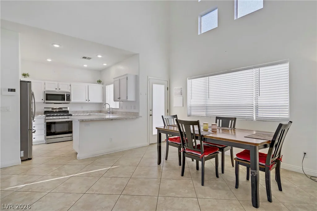 3205 Rainmaker, Las Vegas, NV 89129