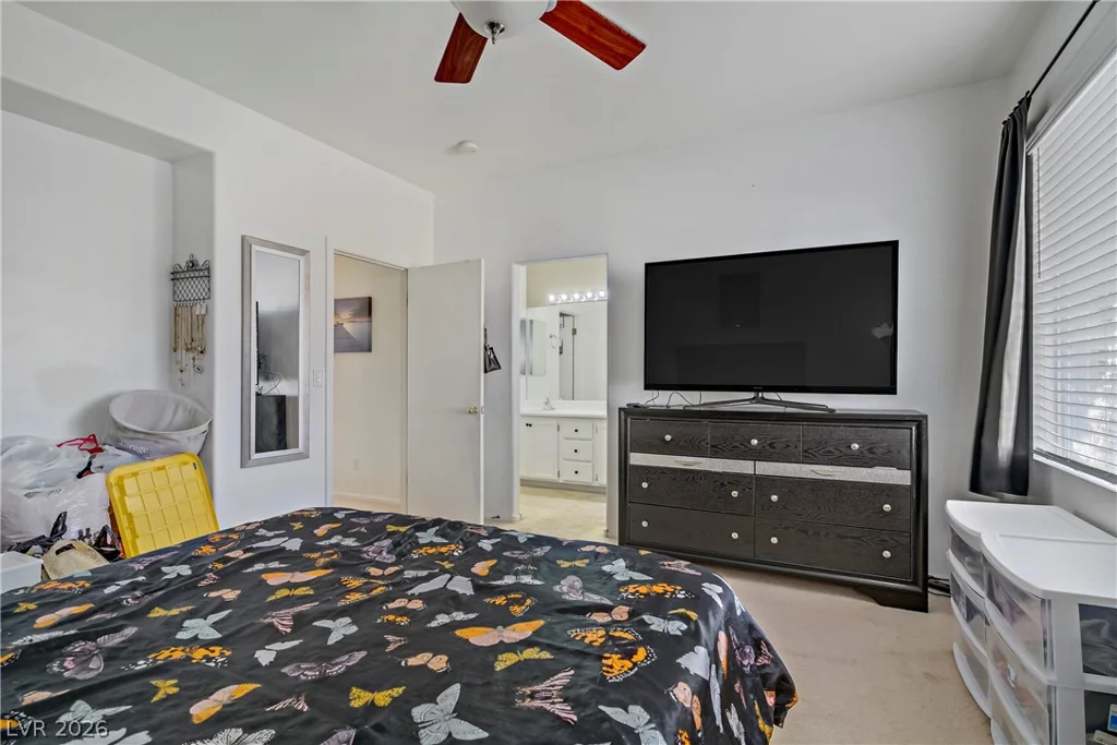 3205 Rainmaker, Las Vegas, NV 89129