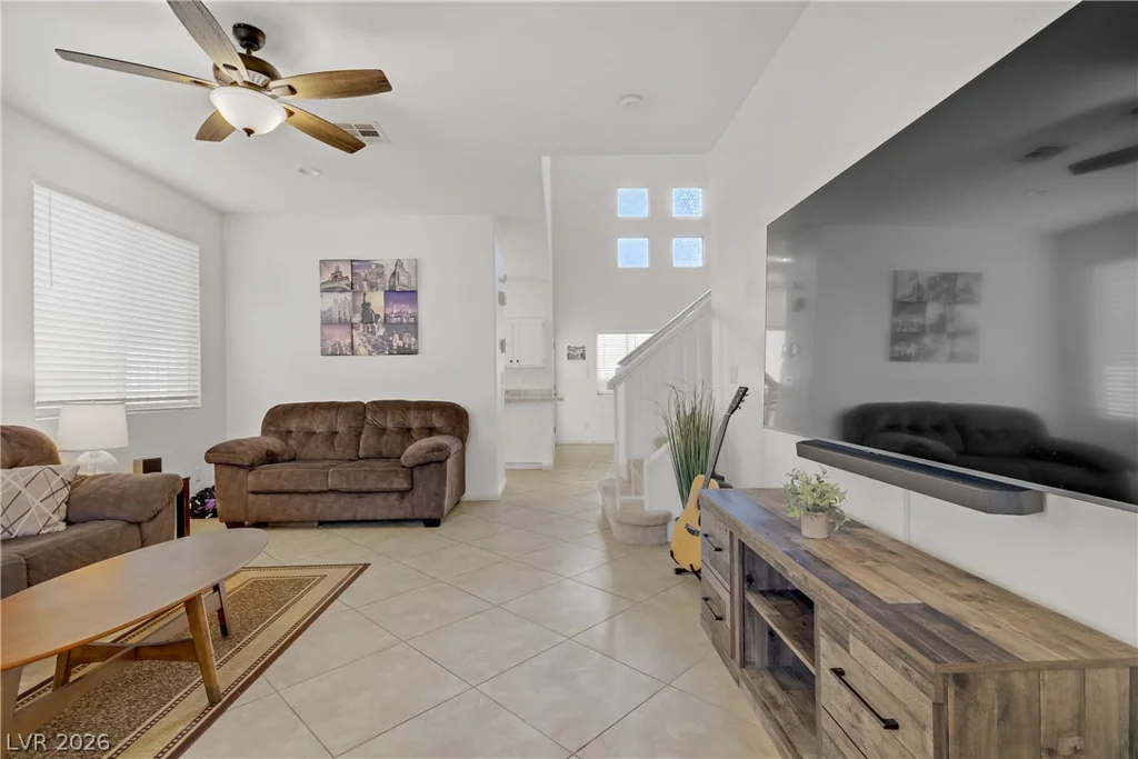 3205 Rainmaker, Las Vegas, NV 89129