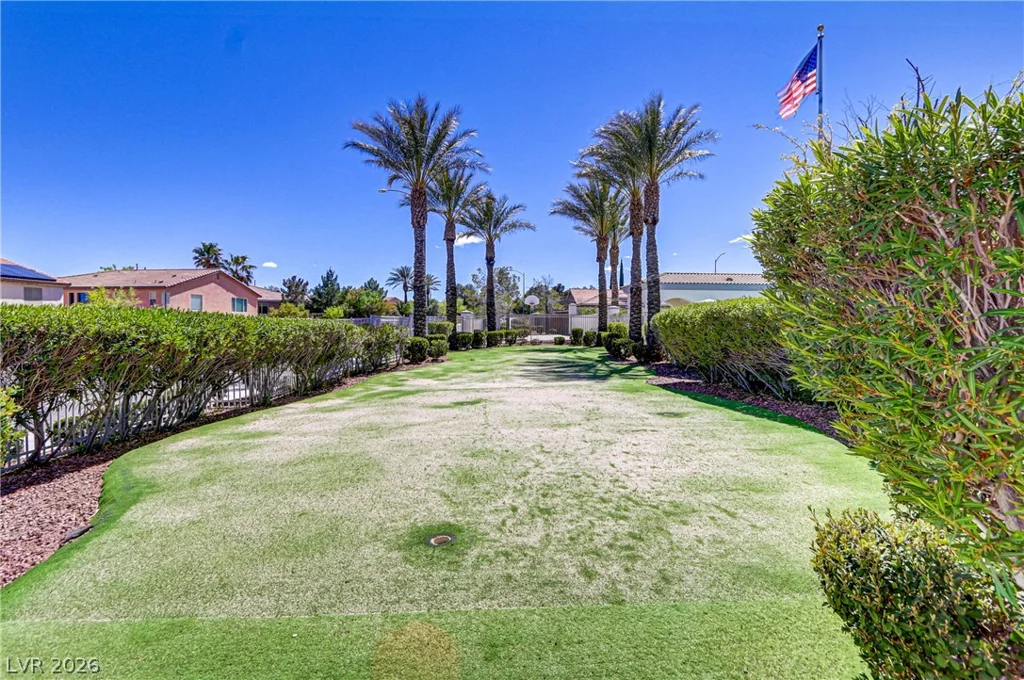 3205 Rainmaker, Las Vegas, NV 89129