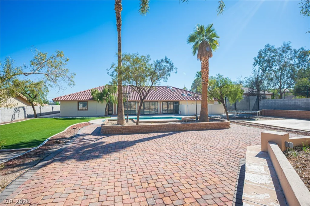 7100 King Solomons, Las Vegas, NV 89117