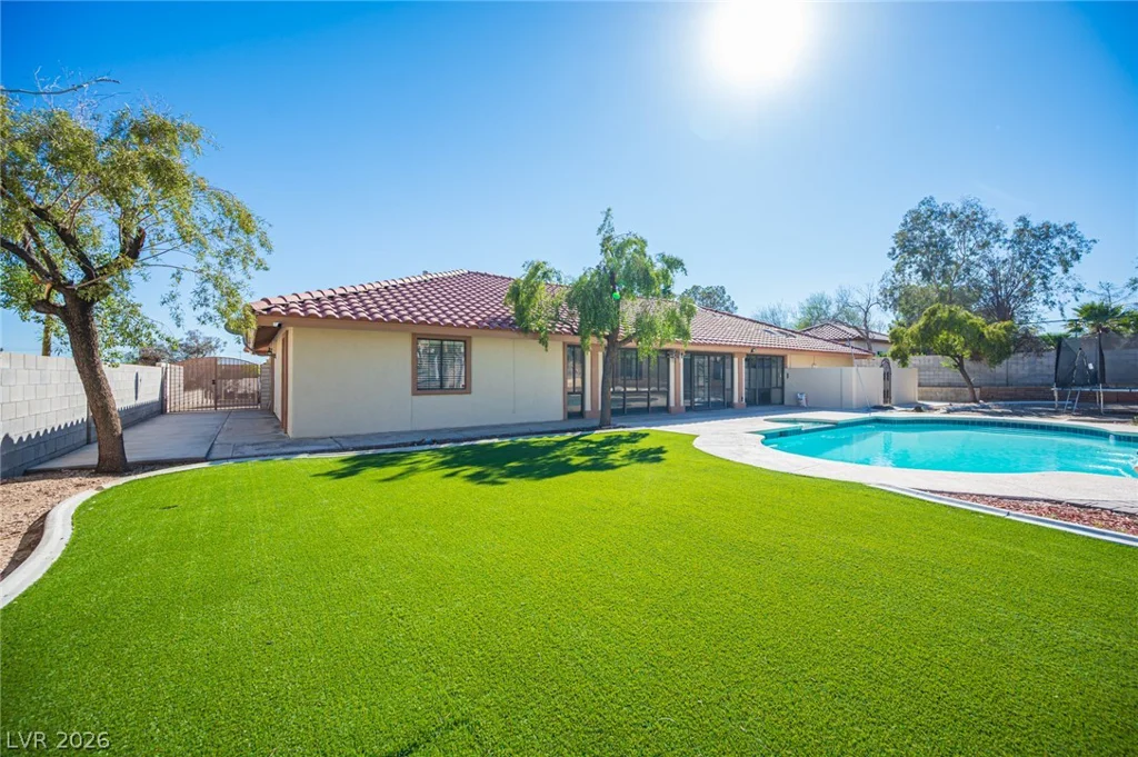 7100 King Solomons, Las Vegas, NV 89117