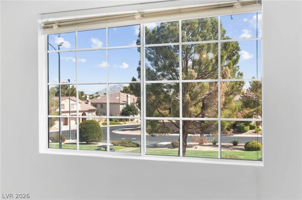 1633 Cave Spring, Henderson, NV 89014