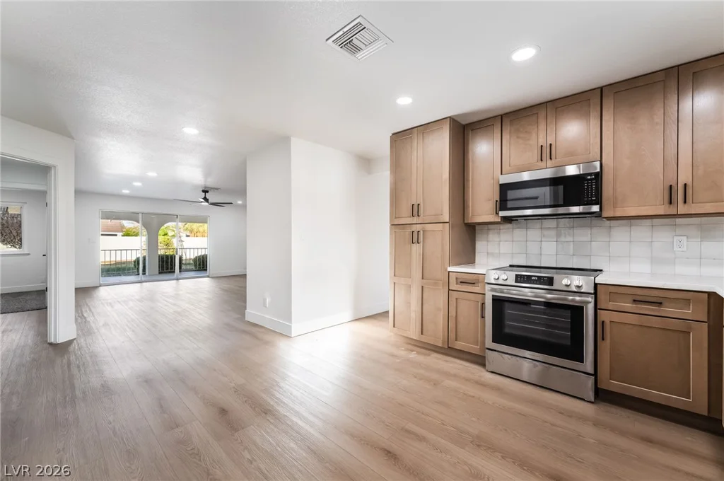 429 Crestway, Henderson, NV 89015