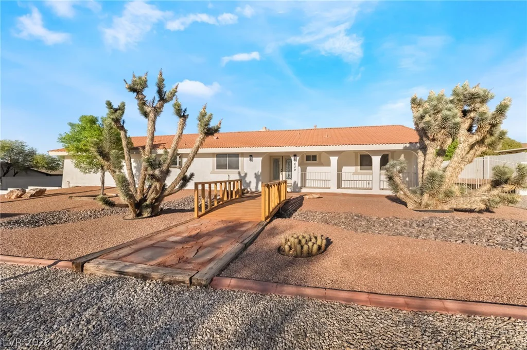 429 Crestway, Henderson, NV 89015