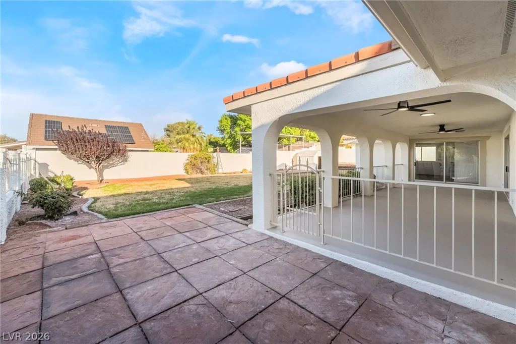 429 Crestway, Henderson, NV 89015