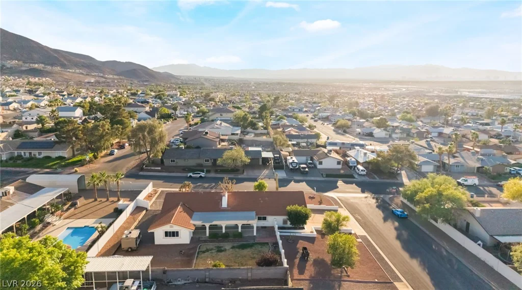 429 Crestway, Henderson, NV 89015