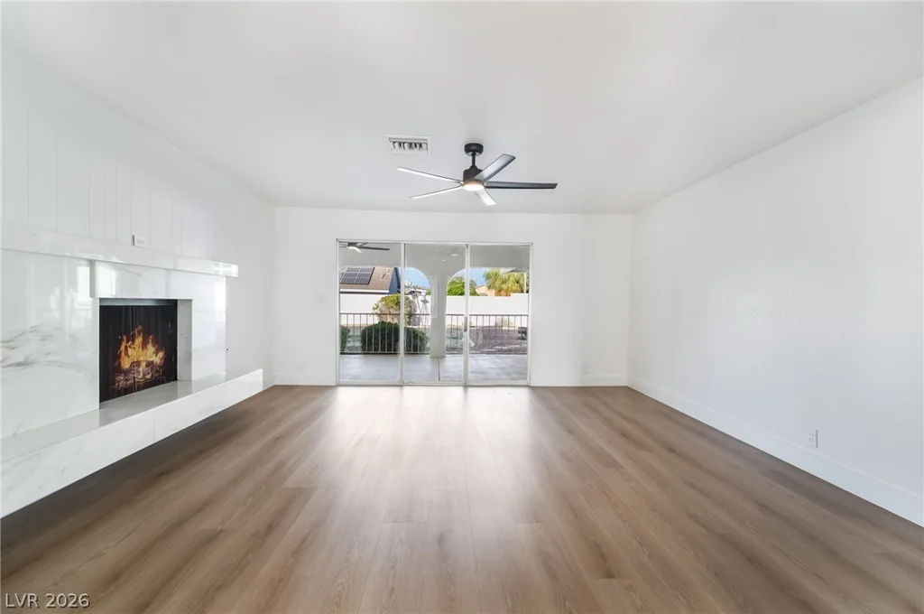 429 Crestway, Henderson, NV 89015