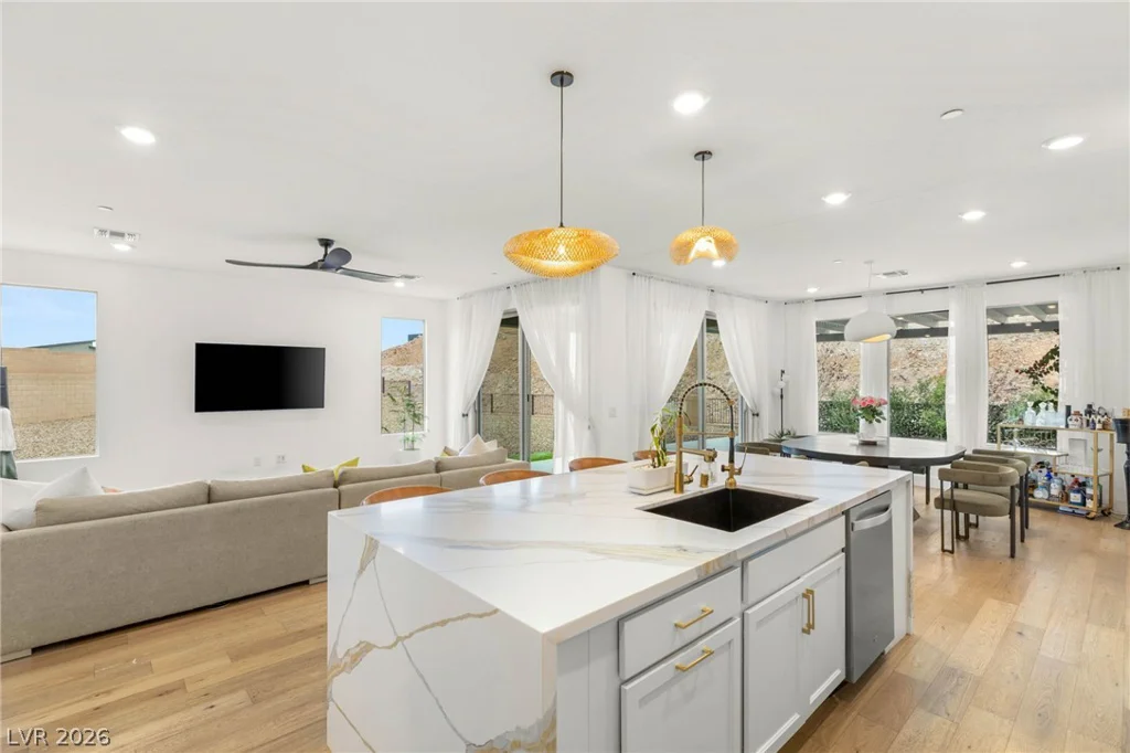 6 Sun Lily, Henderson, NV 89011