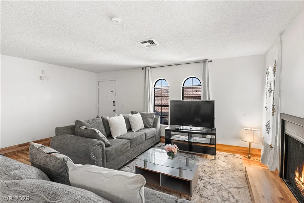 4069 Nook, Las Vegas, NV 89103