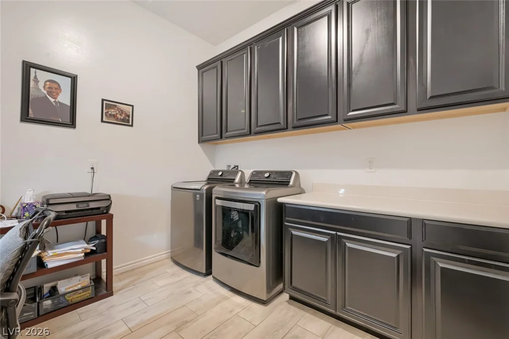 747 Orange Plume, Henderson, NV 89011