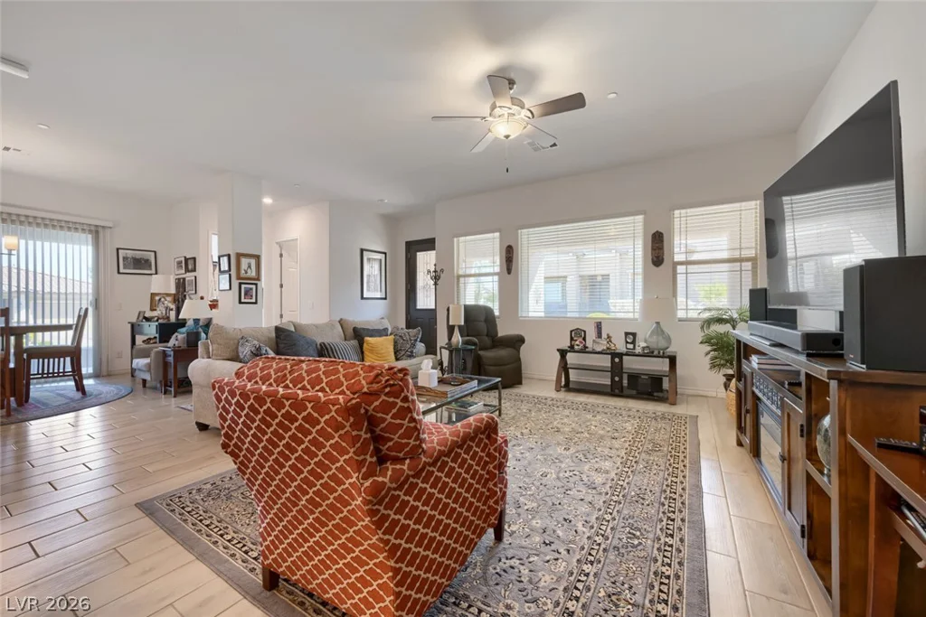747 Orange Plume, Henderson, NV 89011