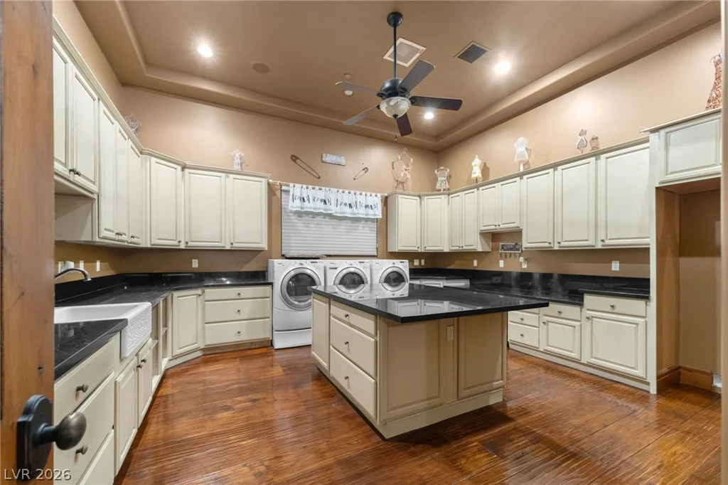 1065 Kratzer, Henderson, NV 89002