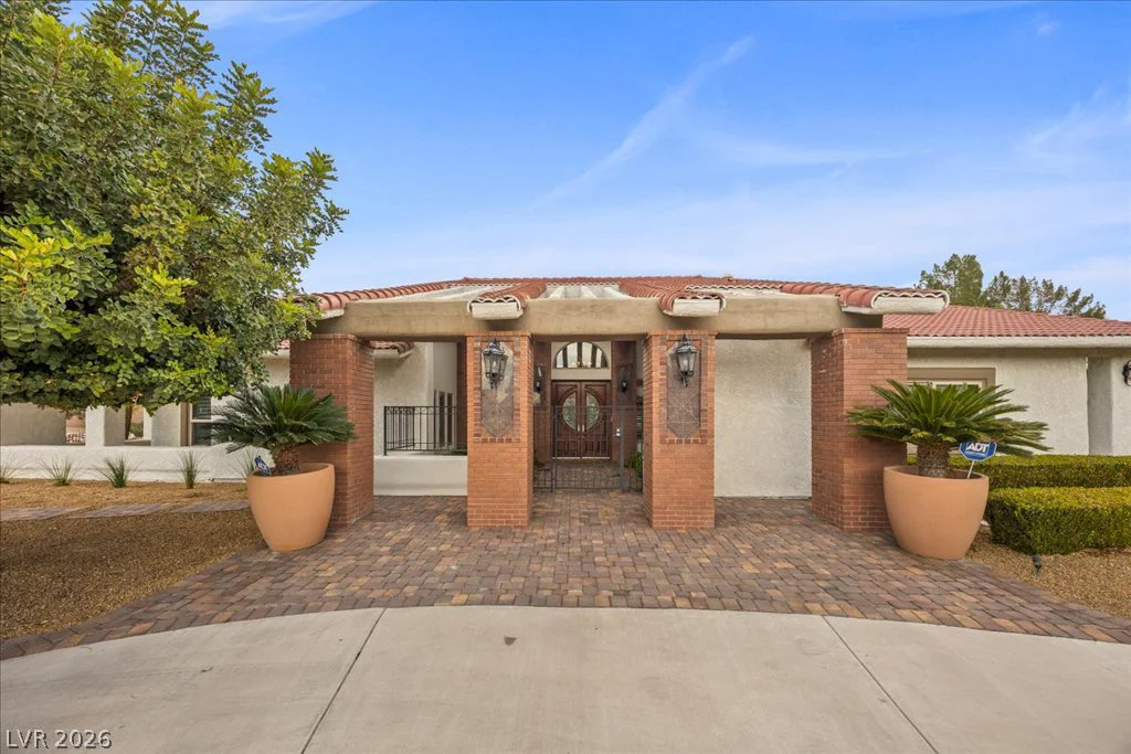 8180 Red Coach, Las Vegas, NV 89129