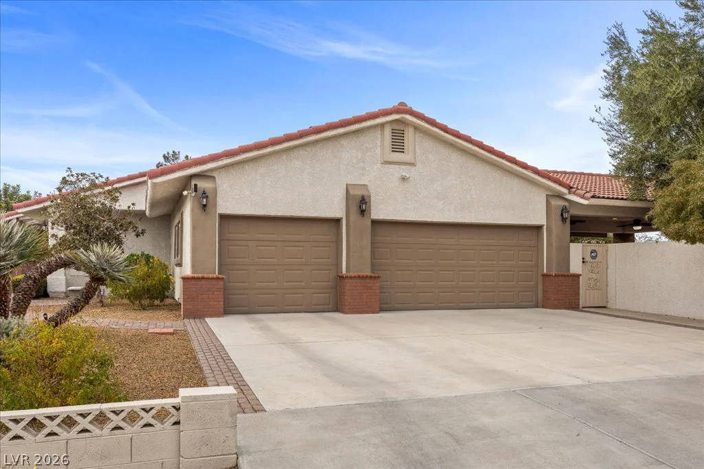 8180 Red Coach, Las Vegas, NV 89129