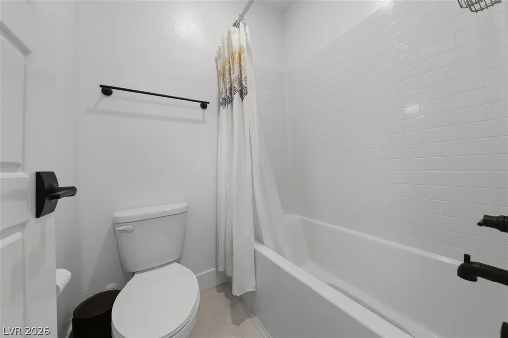 1944 Regal Bluff, Henderson, NV 89052