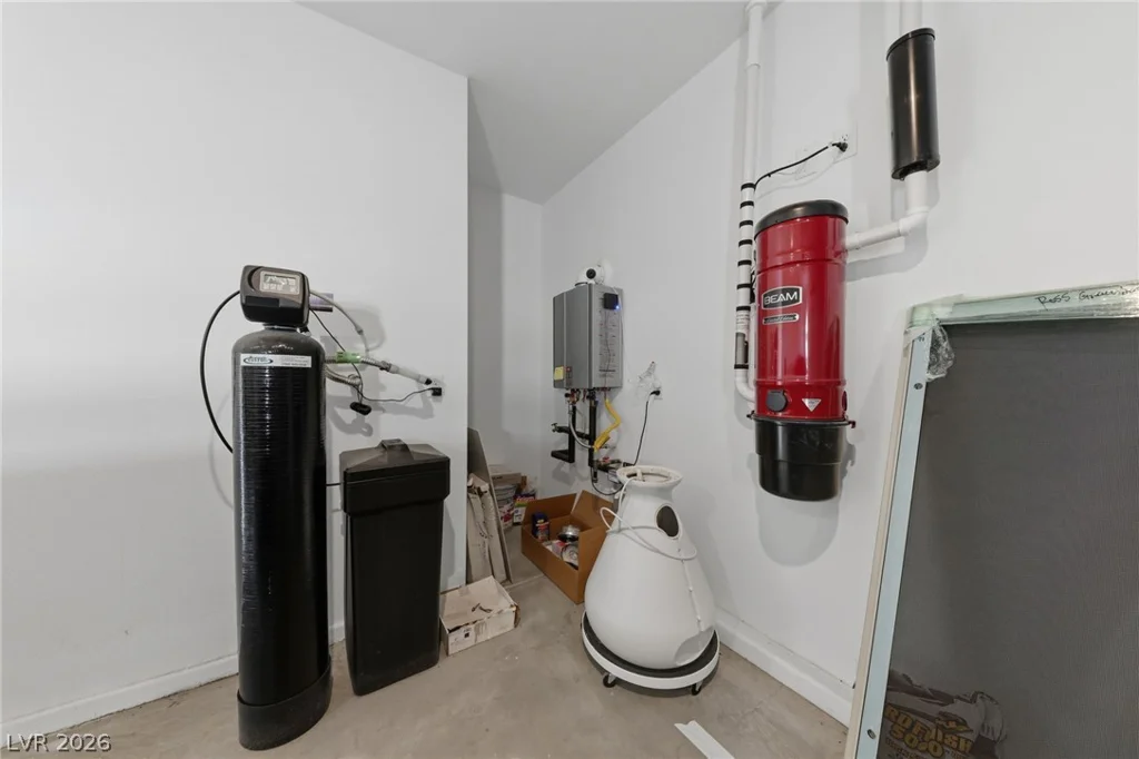 1944 Regal Bluff, Henderson, NV 89052