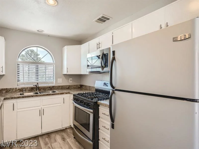 1411 Santa Margarita, Las Vegas, NV 89146