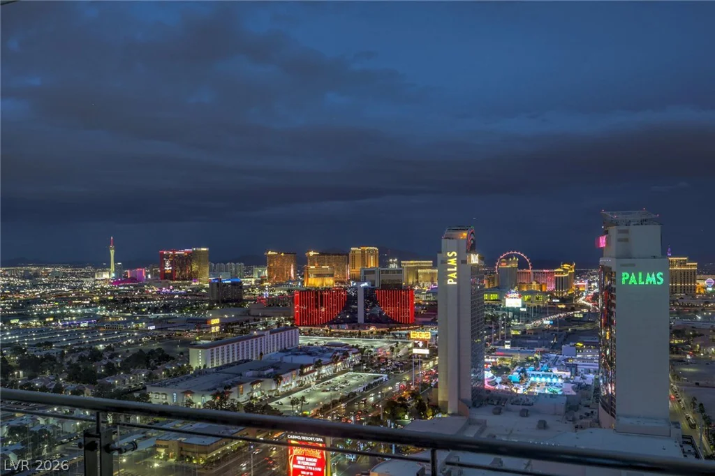 4381 Flamingo, Las Vegas, NV 89103