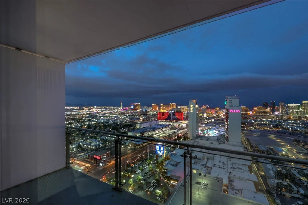 4381 Flamingo, Las Vegas, NV 89103