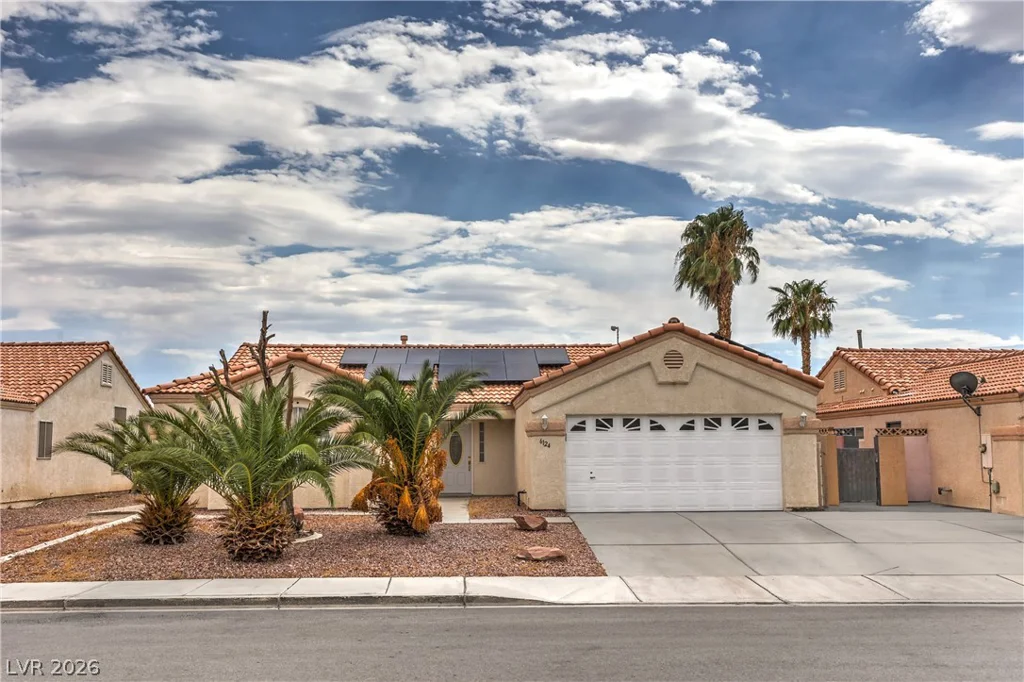 6124 Satre, North Las Vegas, NV 89031