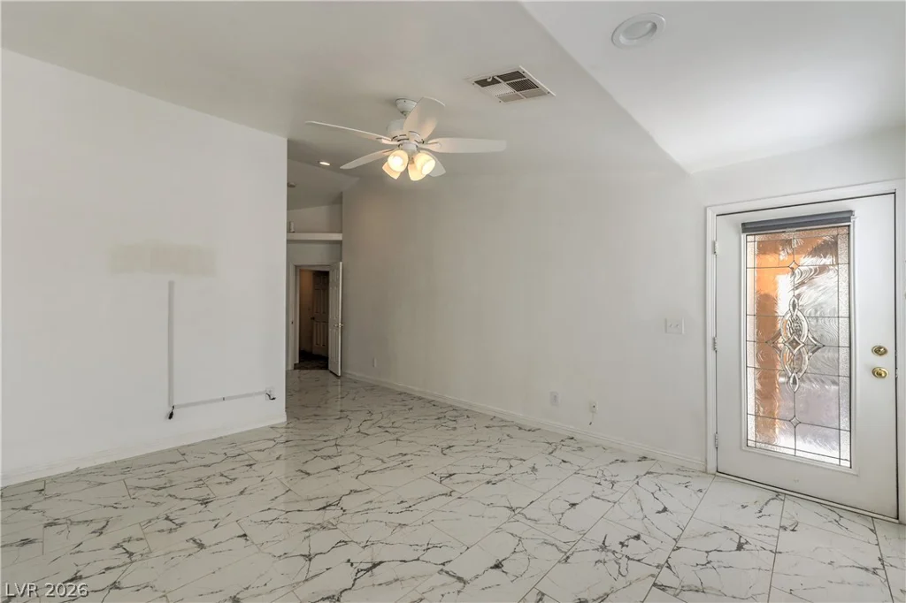 6124 Satre, North Las Vegas, NV 89031