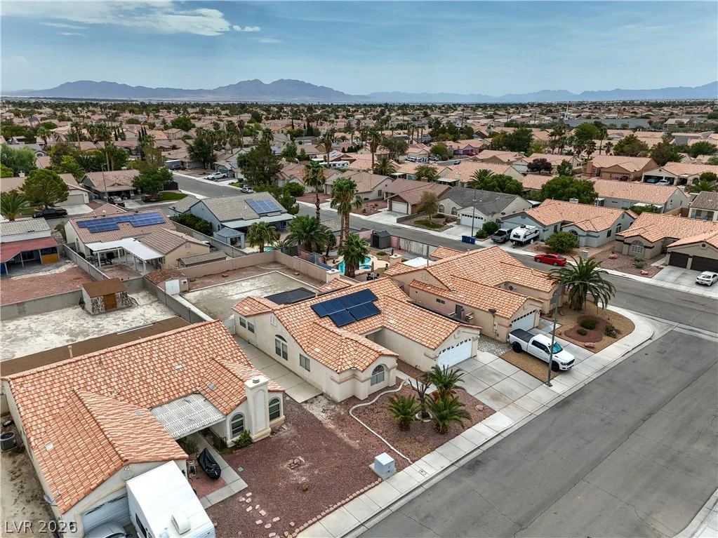 6124 Satre, North Las Vegas, NV 89031